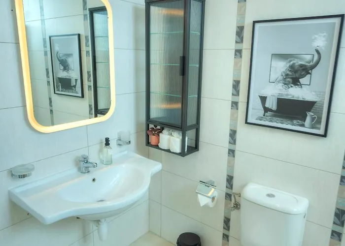 Magestic Palazzo, Jacuzzi On Roof Terrace Goval-3 Vakantiehuis