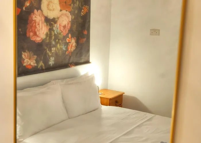 Magestic Palazzo, Jacuzzi On Roof Terrace Goval-3 * Valletta