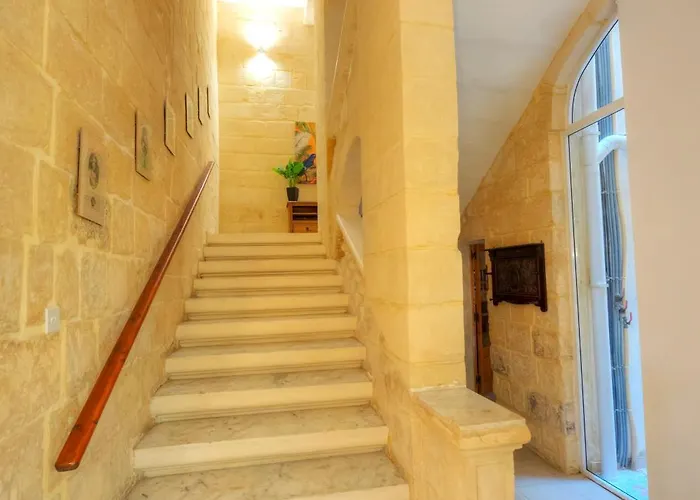 Vakantiehuis Magestic Palazzo, Jacuzzi On Roof Terrace Goval-3 Valletta