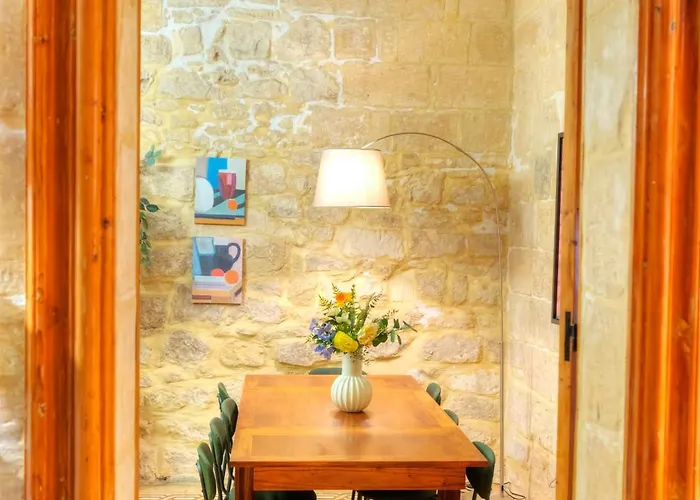 Vakantiehuis Magestic Palazzo, Jacuzzi On Roof Terrace Goval-3