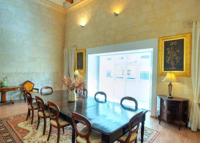 Vakantiehuis Magestic Palazzo, Jacuzzi On Roof Terrace Goval-3 *